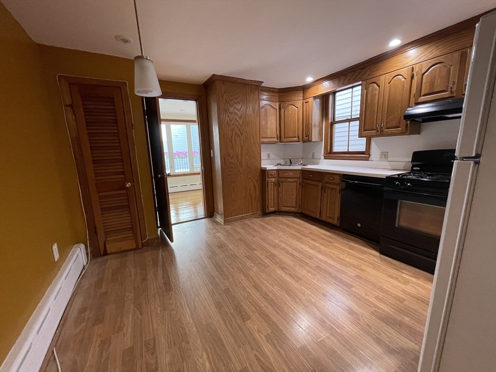 338 K St, South Boston