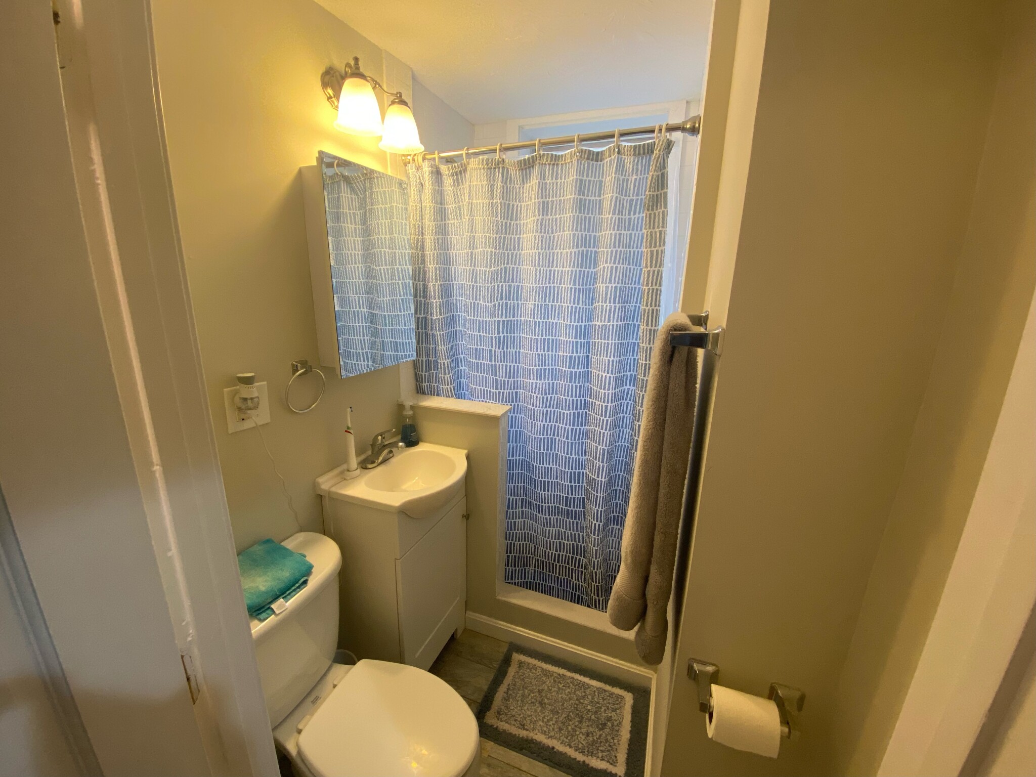 220 Hanover St, North End