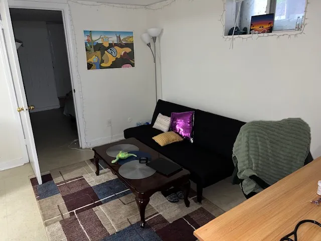 890 Huntington Ave, Mission Hill