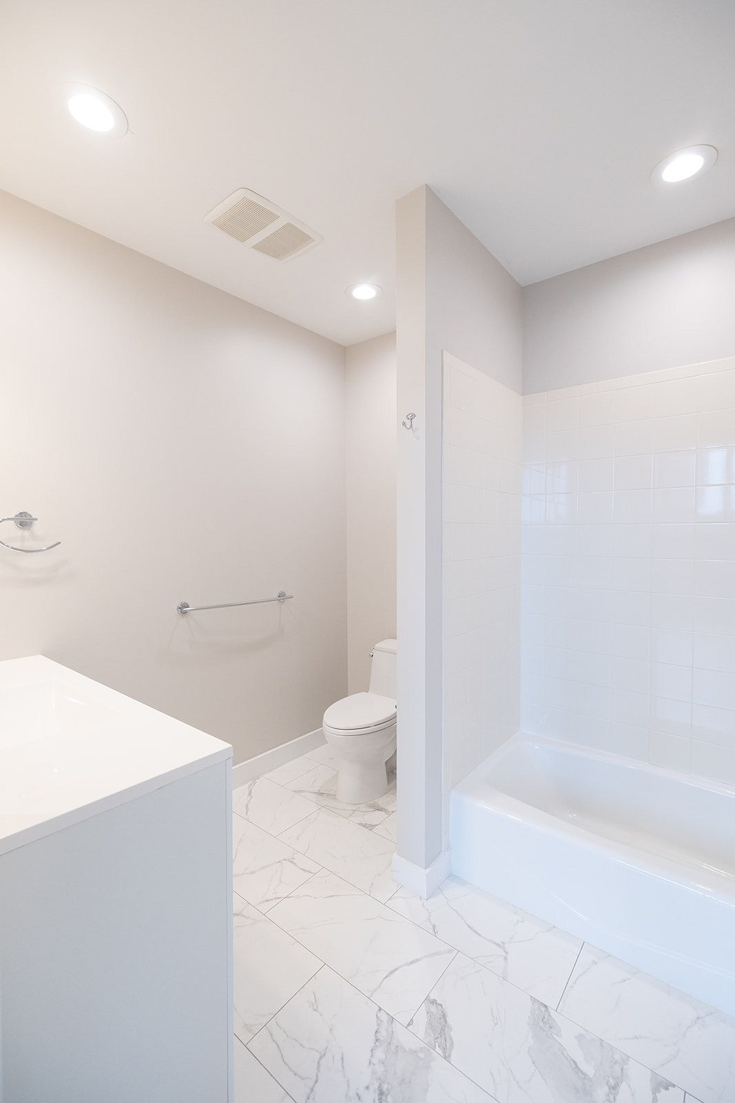 490 Harrison Ave, South End