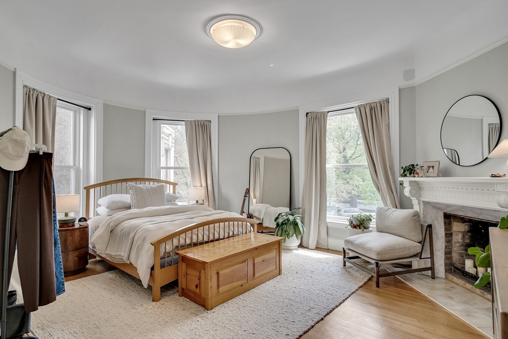 1874 Beacon St, Brookline