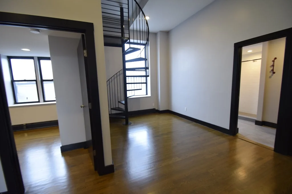 444 Western Ave, Brighton