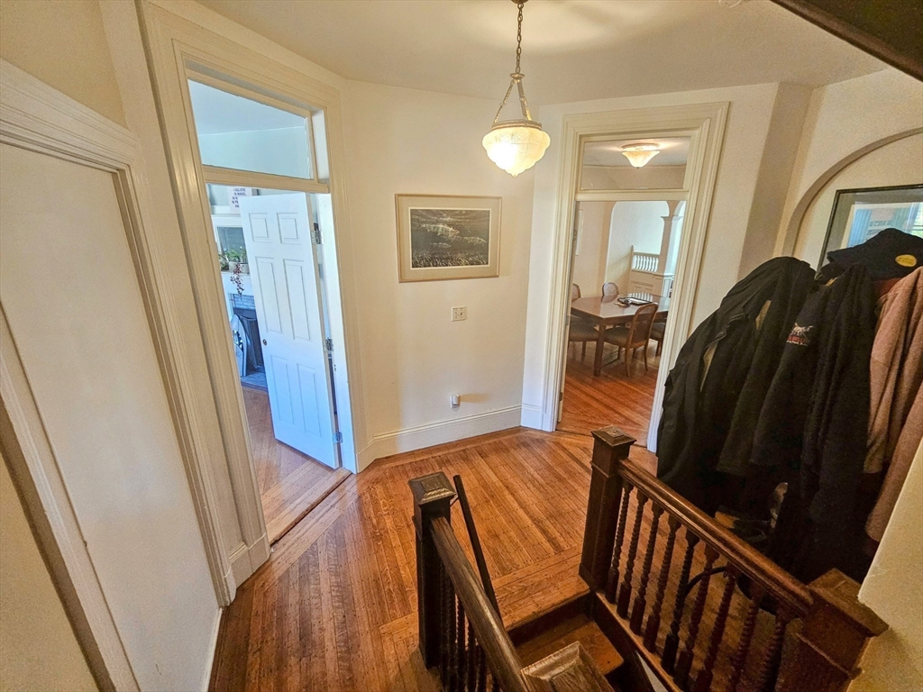 686 Washington St, Brookline