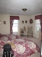 307 Shrewsbury St, Holden