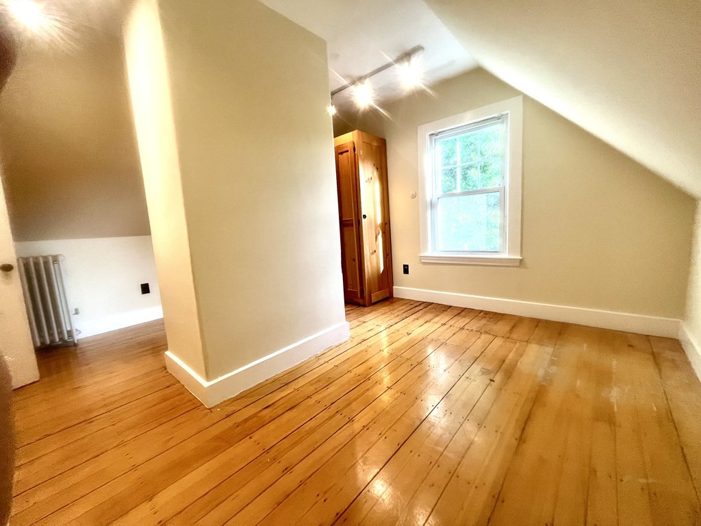 15 Auburn, Coolidge Corner