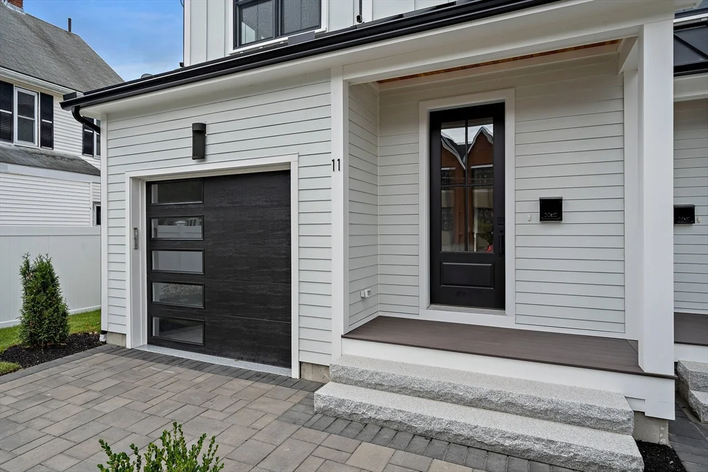 11 Jasset St, Nonantum
