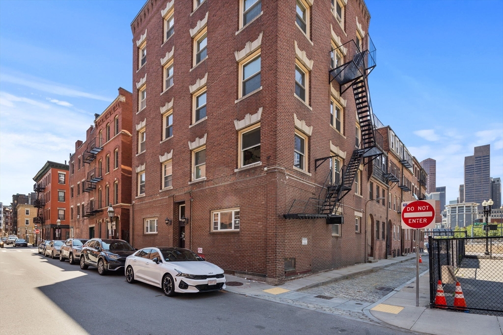 7 Stillman Pl, North End