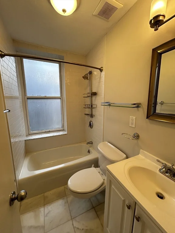 5 Grove St, Beacon Hill