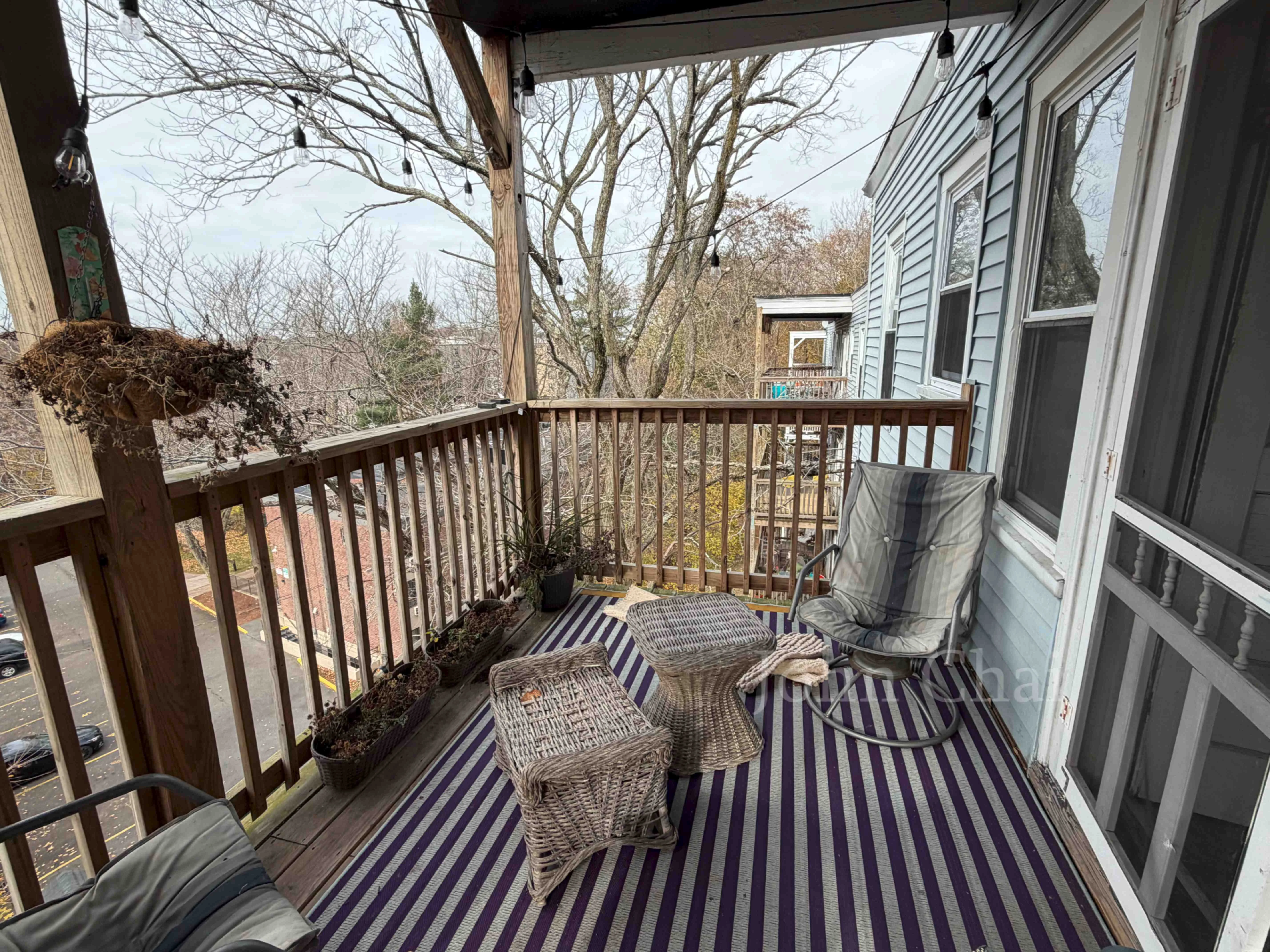 33 Lourdes Ave, Jamaica Plain