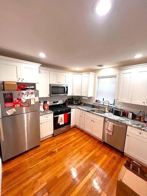 44 Marine, South Boston