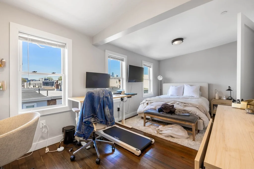 20 Grimes St, South Boston