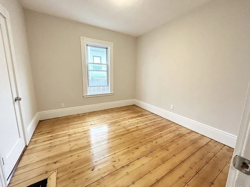 12 Buttonwood, Boston