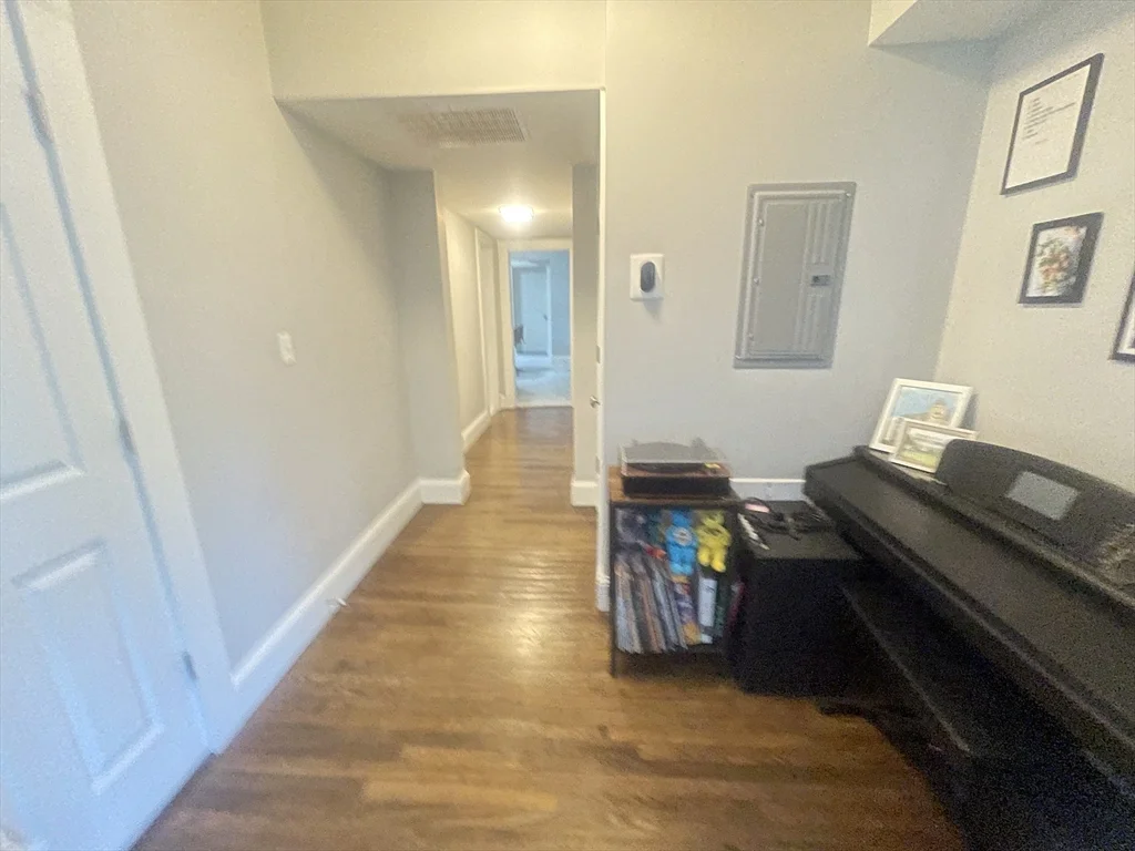 94 Longwood Ave, Coolidge Corner