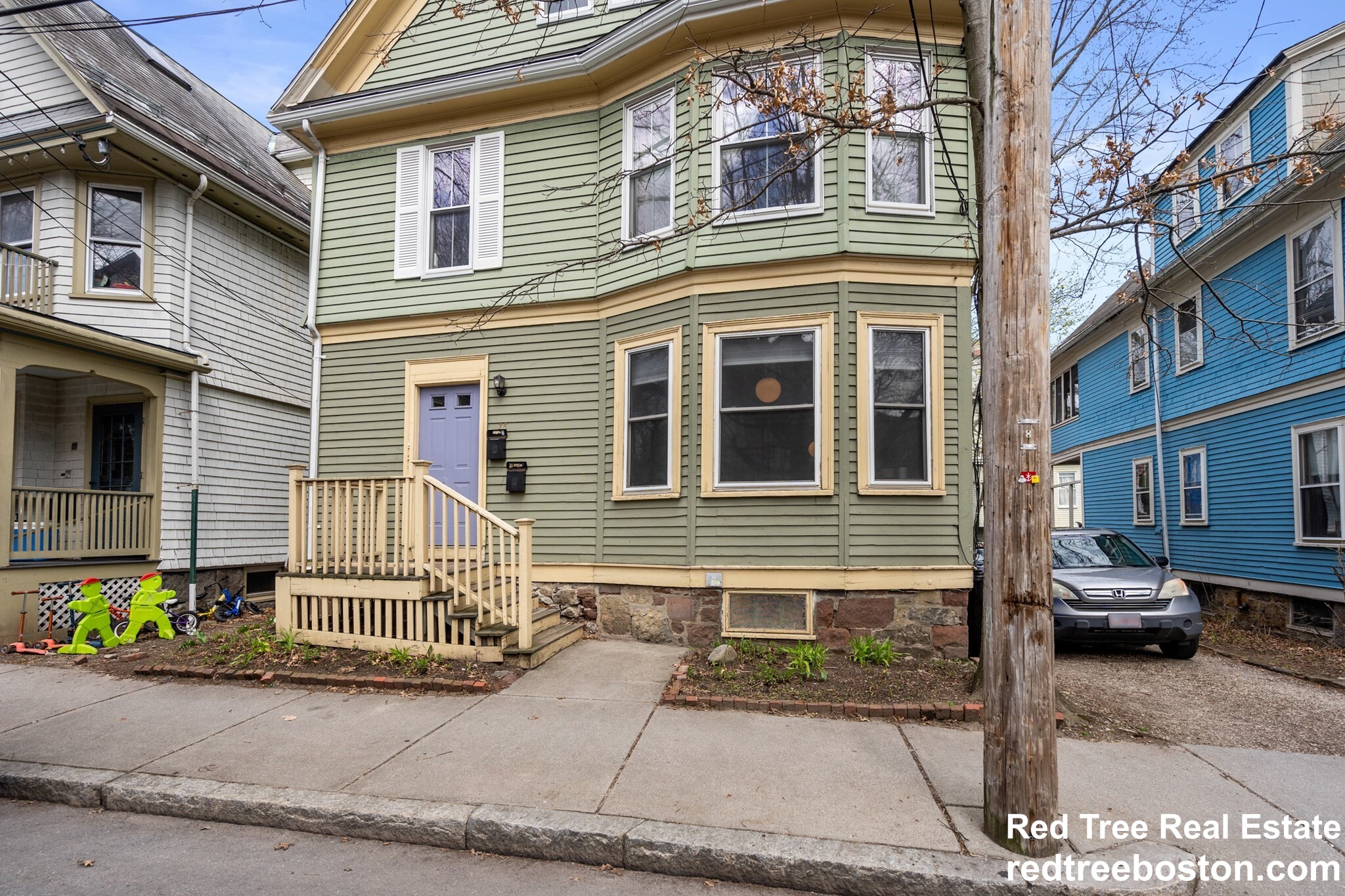 75 Brook St, Brookline Village