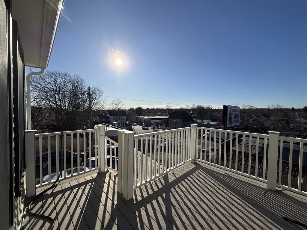 62 Harvard Ave, Hyde Park