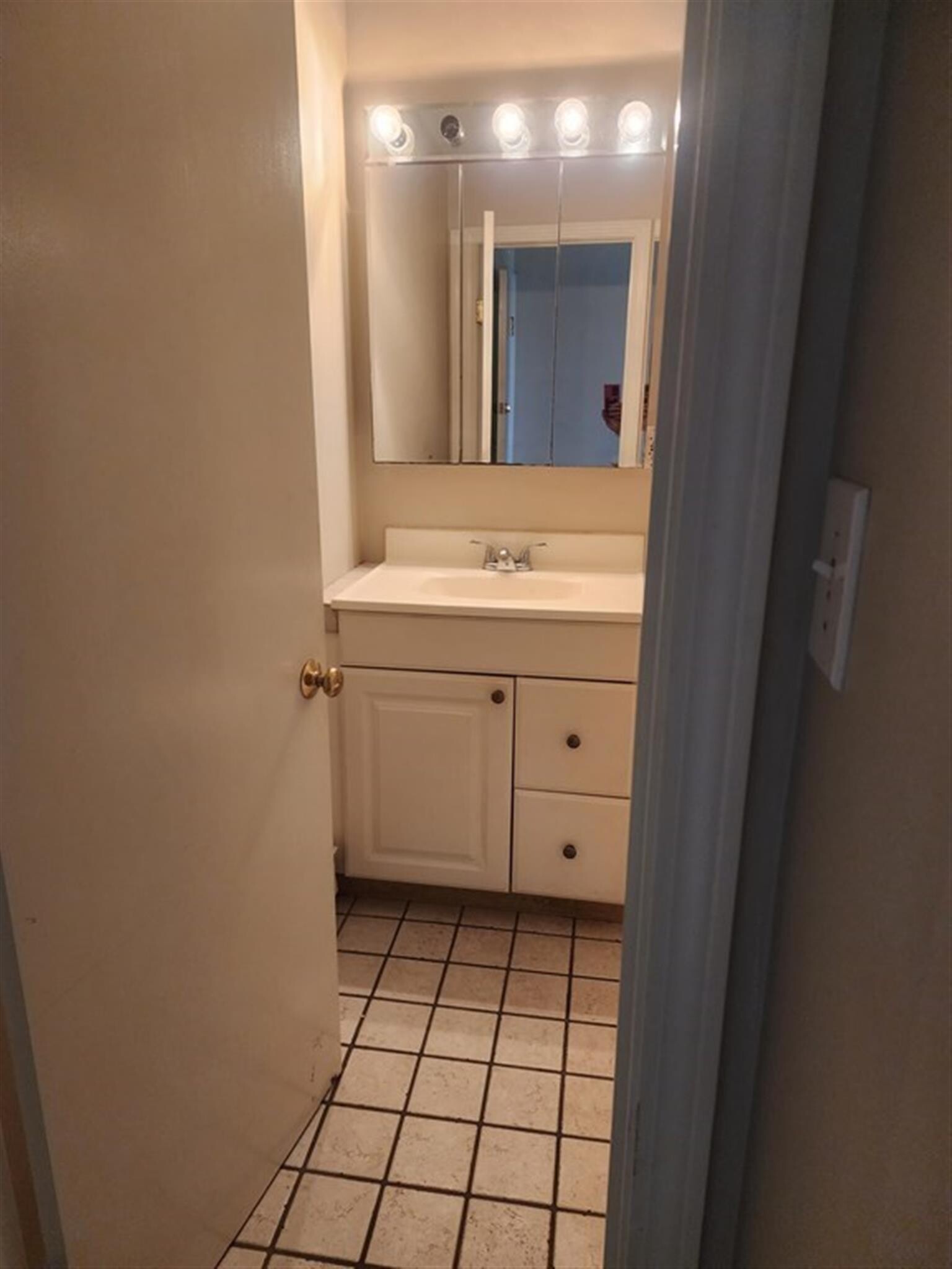 383 Revere Beach Boulevard, Revere