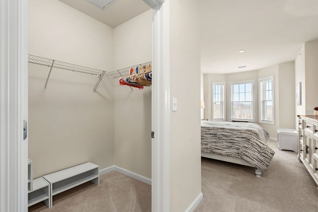 1410 Peters Farm Way, Westborough