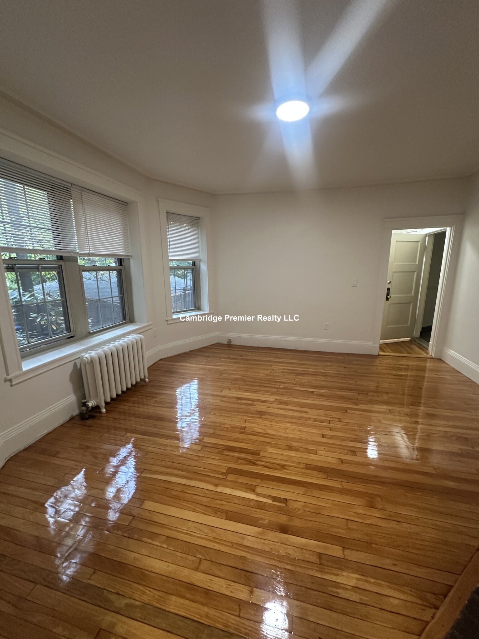 3 Concord Ave, Neighborhood Nine