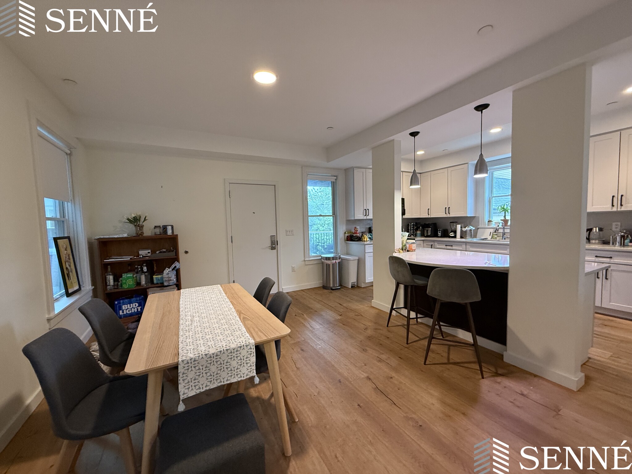 24 Magazine, Cambridgeport