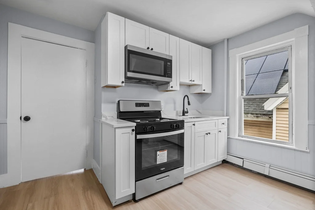 48 Hamilton Ave, Lynn