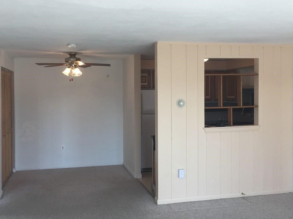 2 Williamsburg Ct, Shrewsbury