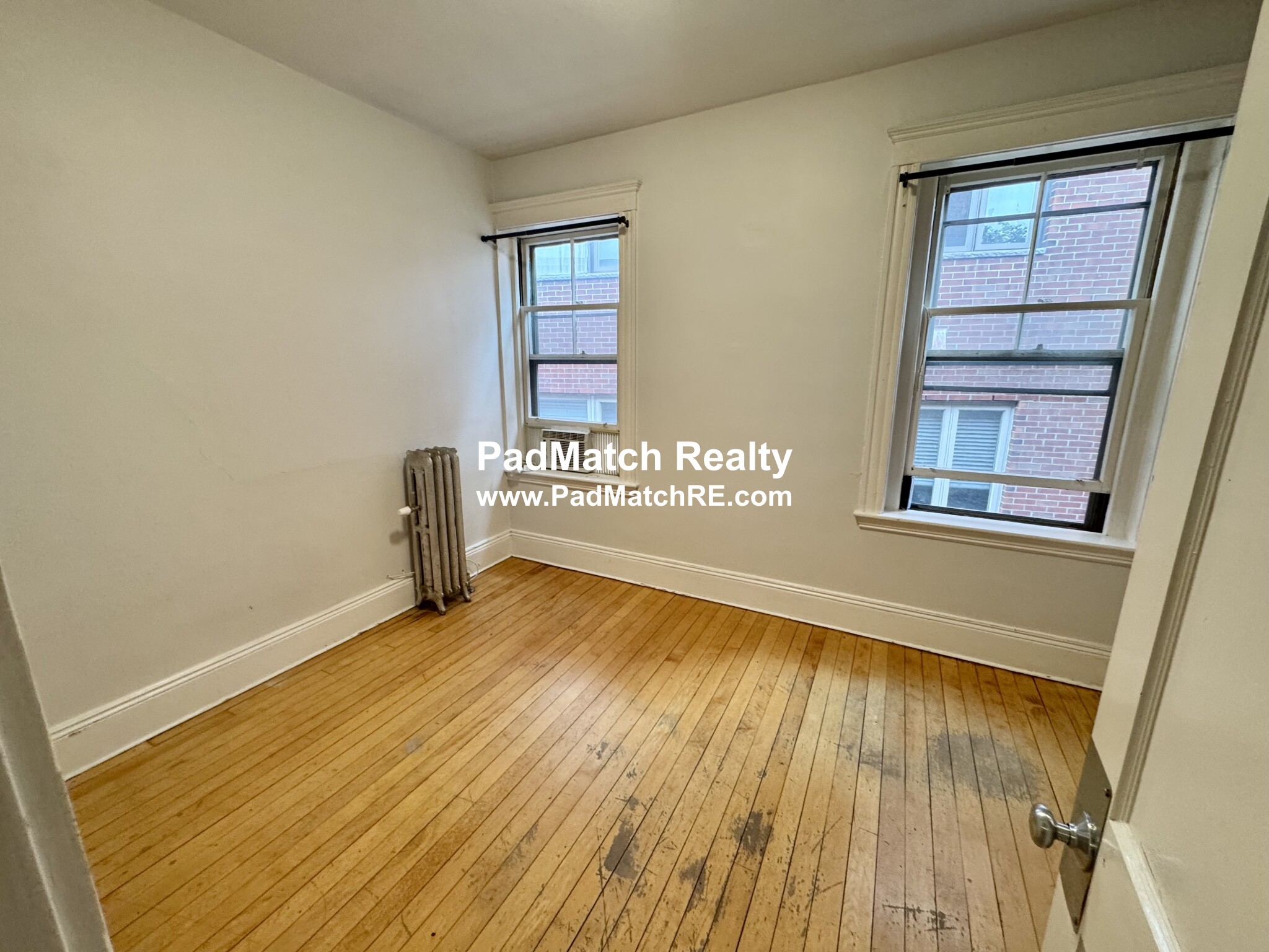 106 Strathmore Rd, Brighton