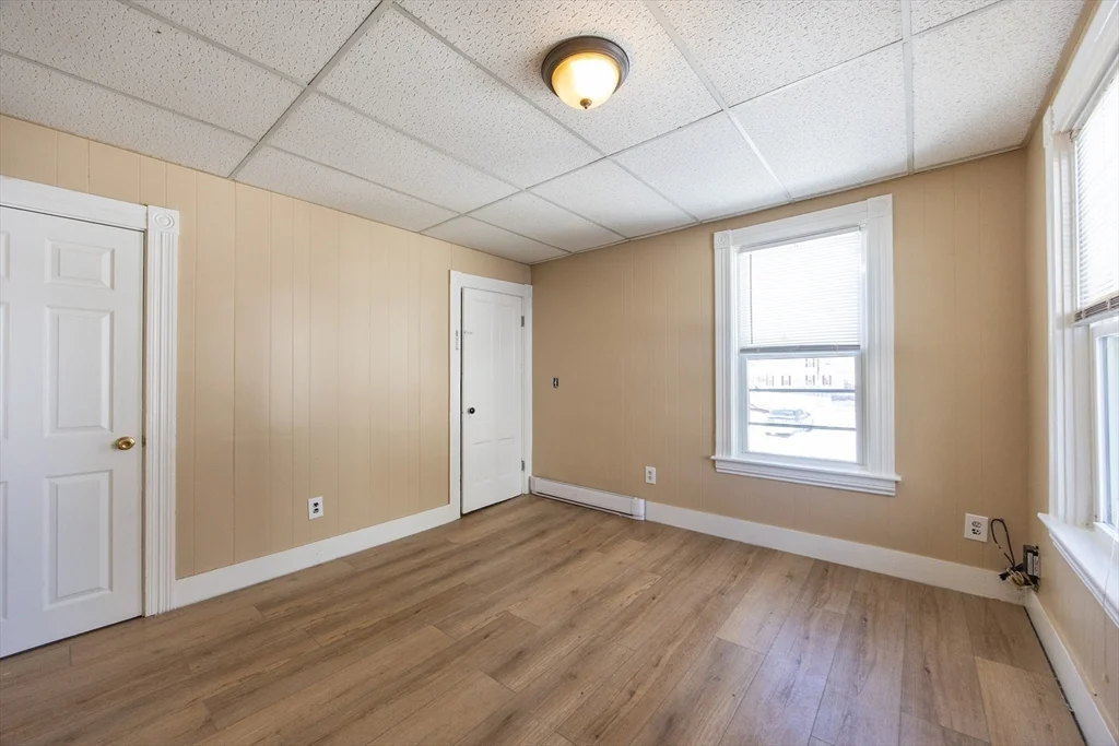 28 Richmond St, Blackstone