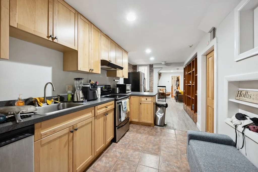 12 Foster St, North End