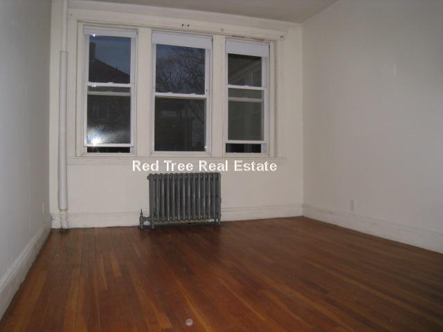 1800 Commonwealth Ave, Brighton