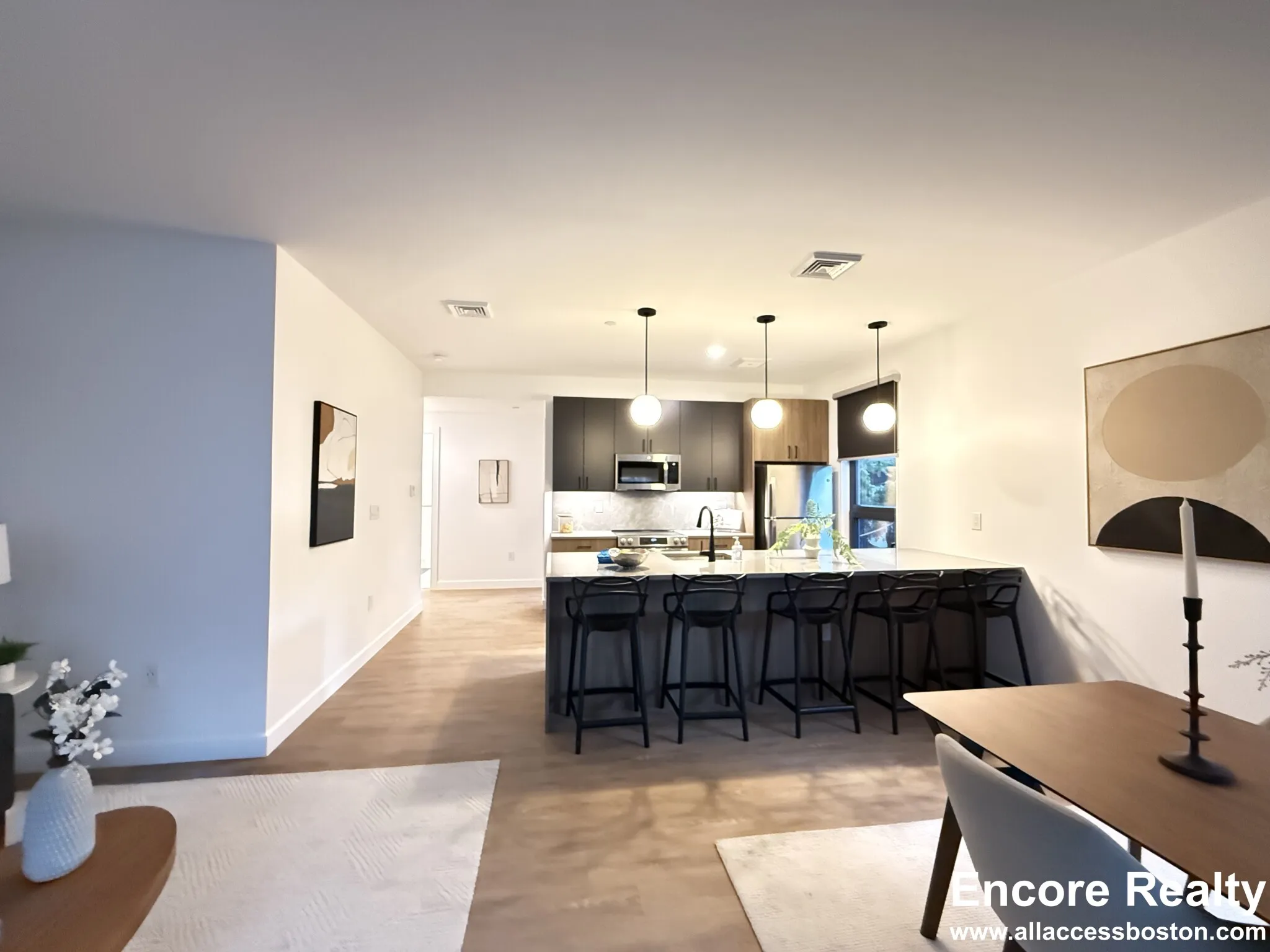 199 Gardner St, West Roxbury