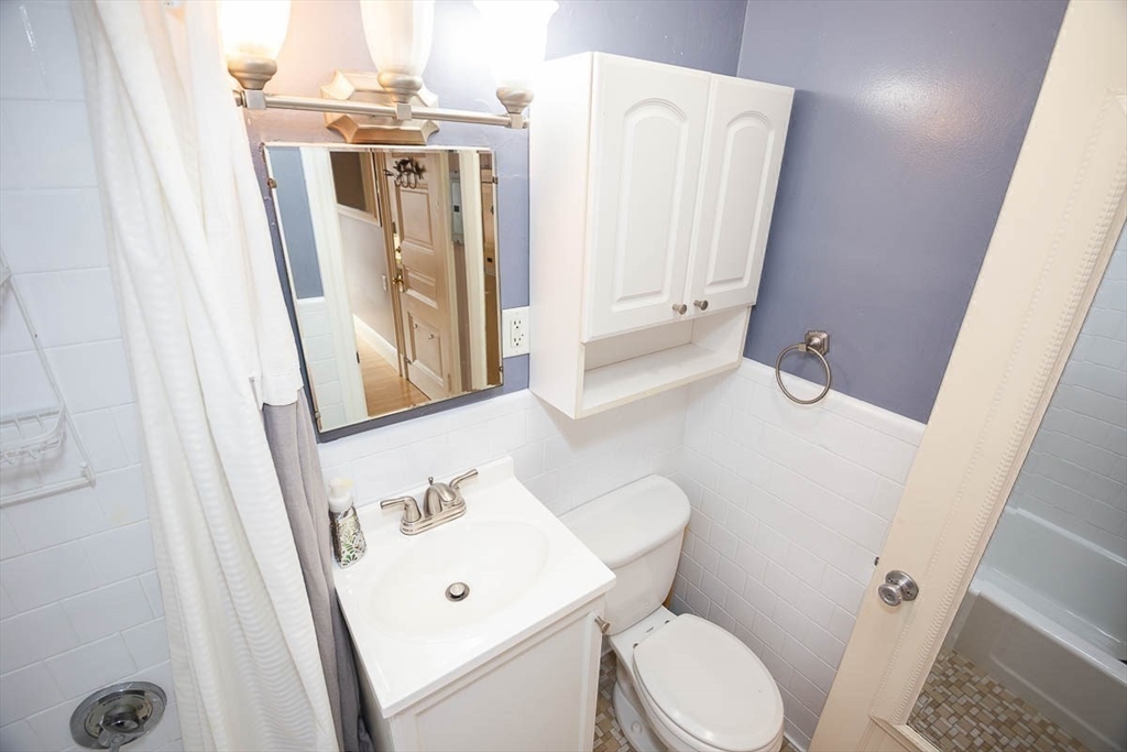 290 Commonwealth Ave, Back Bay