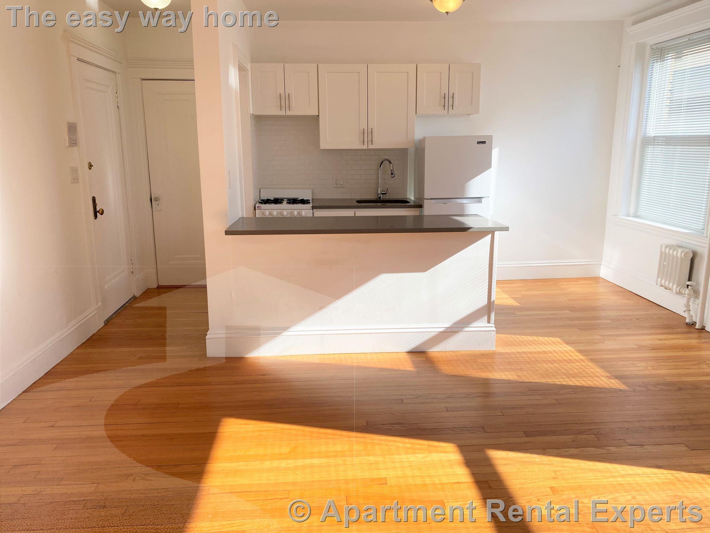 170 Maple St, Malden Center