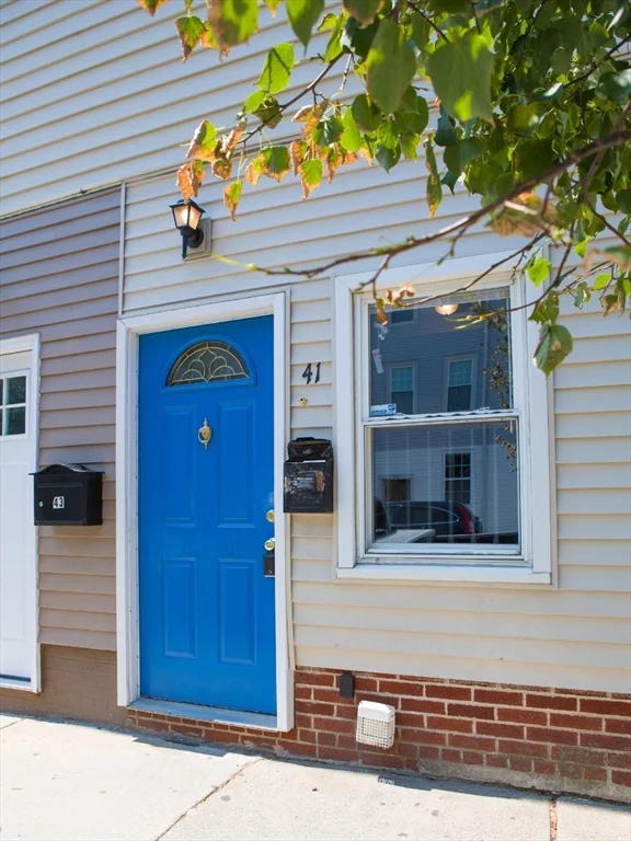 41 Marion, Eagle Hill