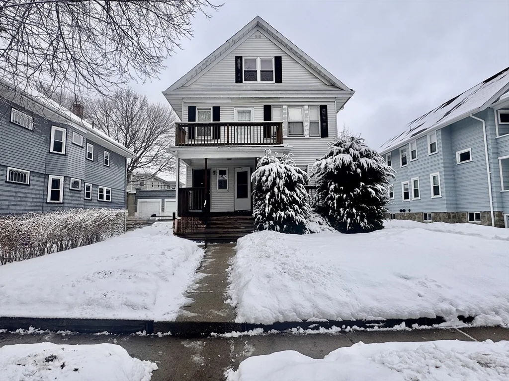 129 Redlands Rd, West Roxbury