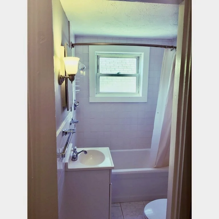 7 Oaklawn St, South End