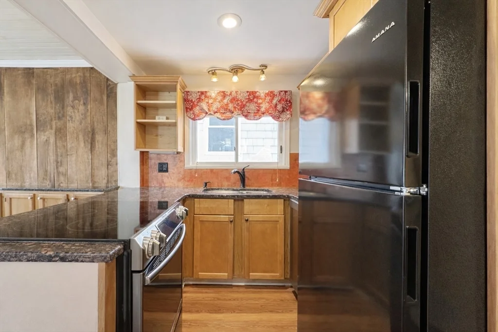 100 Water St, Newburyport