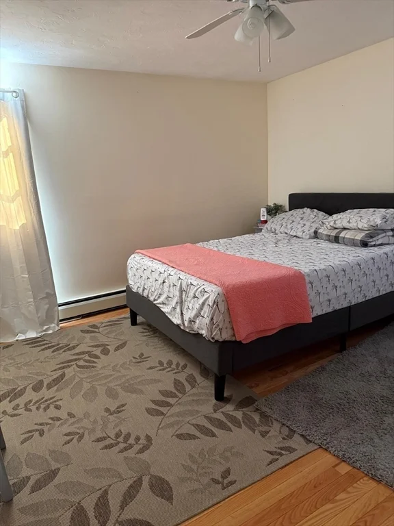 11 Bluegrass Ln, Shrewsbury