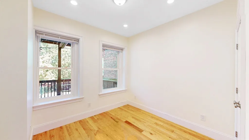 79 Brighton Ave, Allston