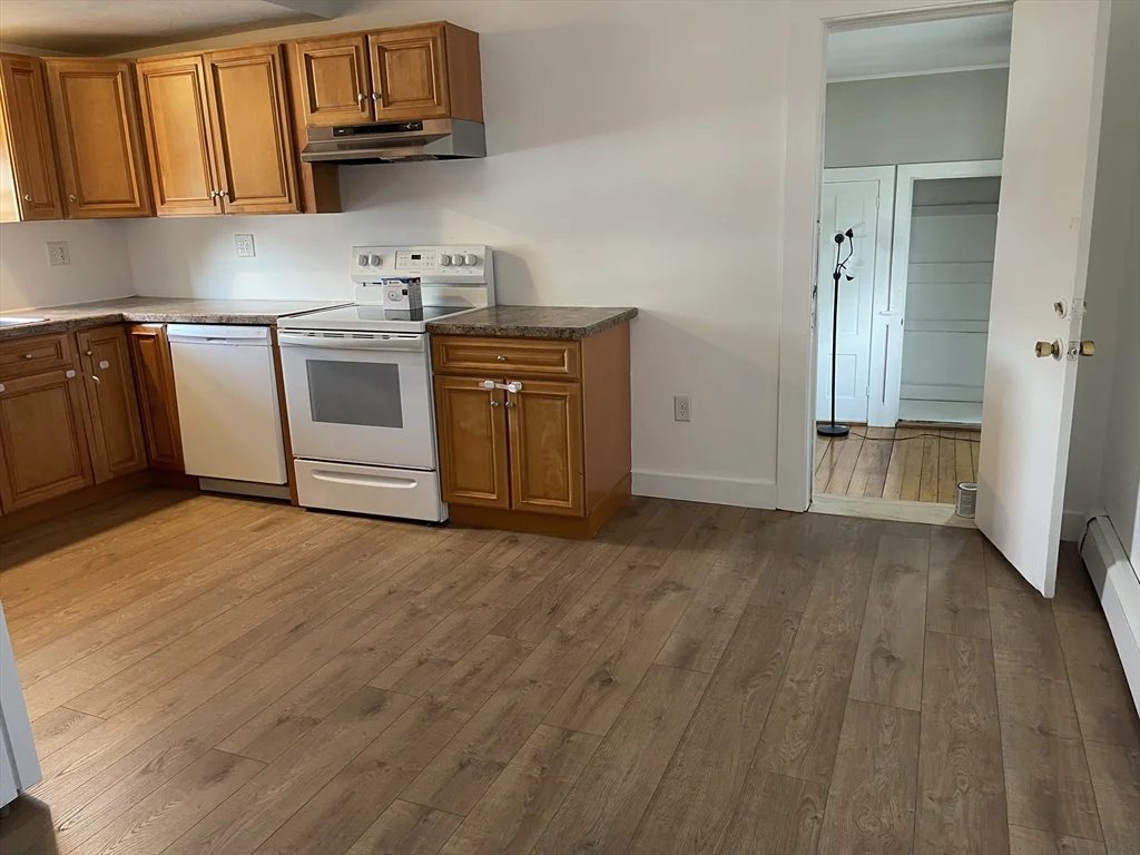 6 Clinton St, Taunton