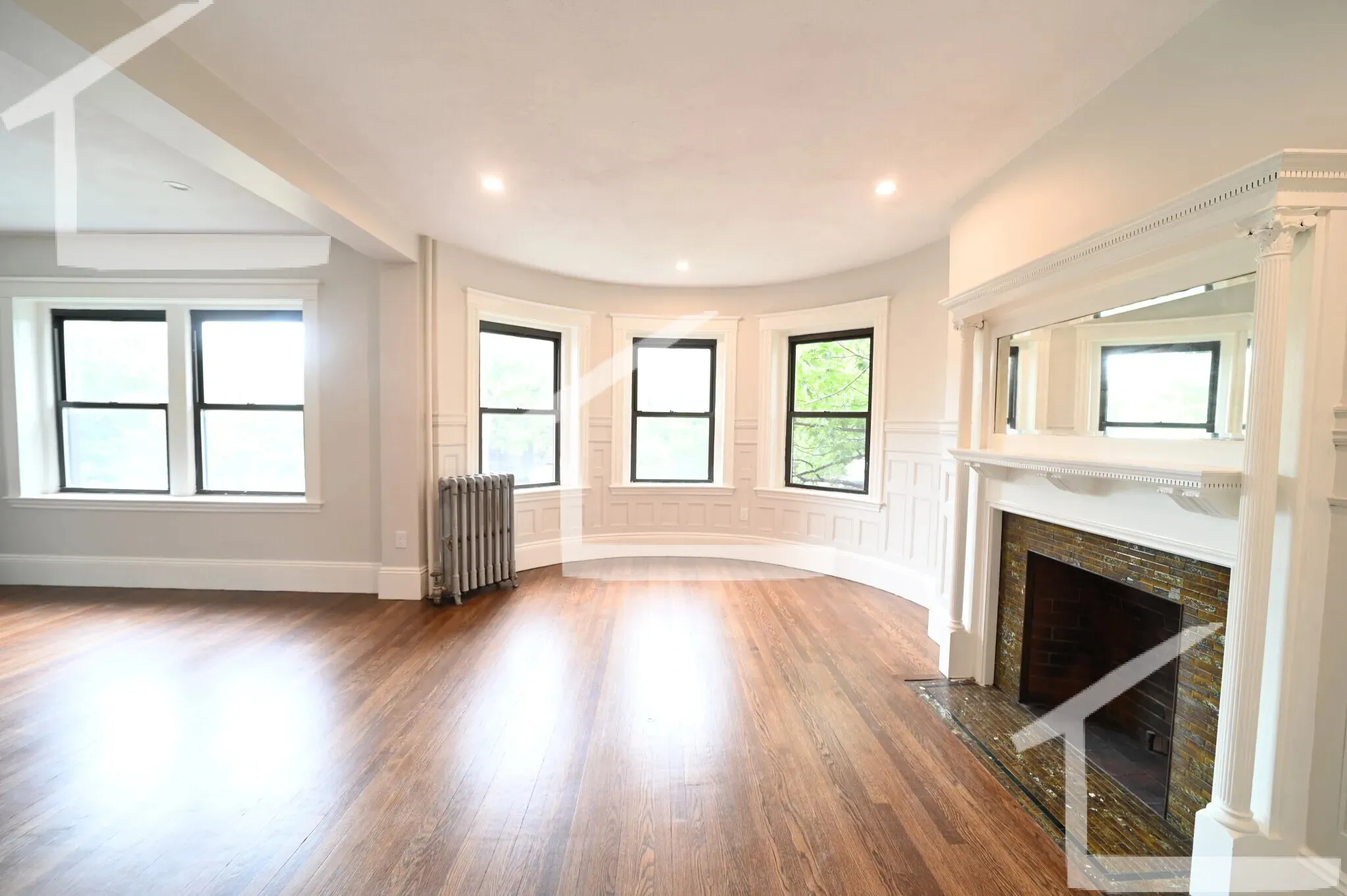 1855 Beacon St, Aspinwall Hill