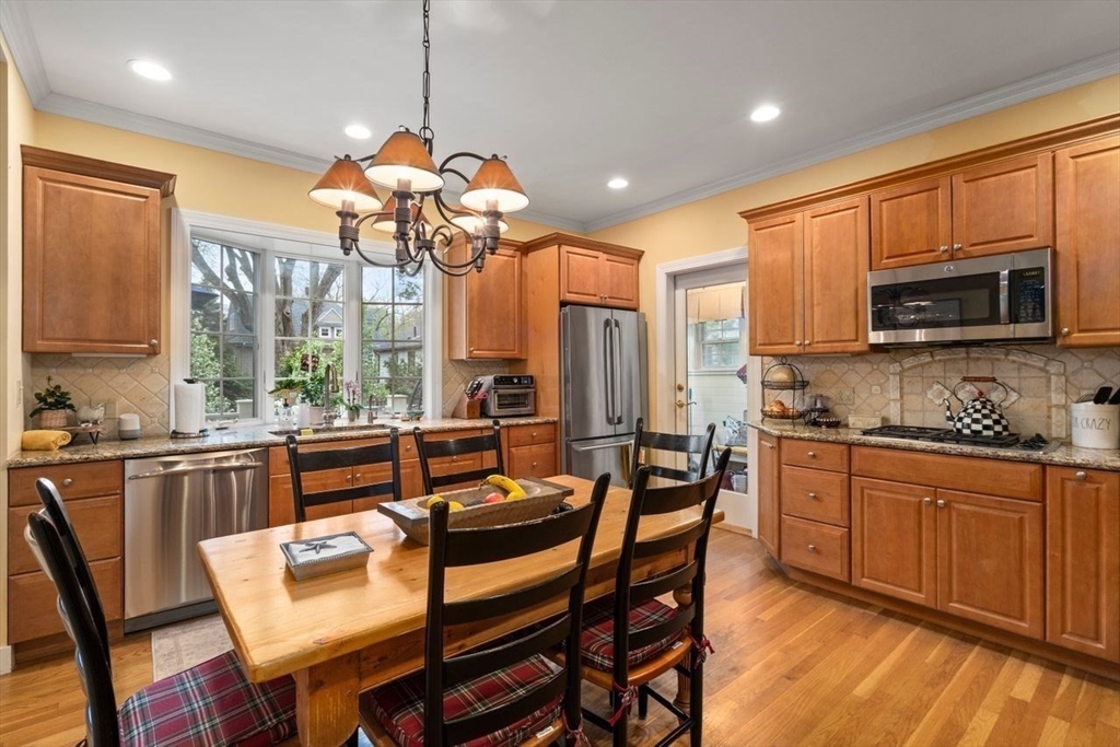 204 Homer St, Newton Center