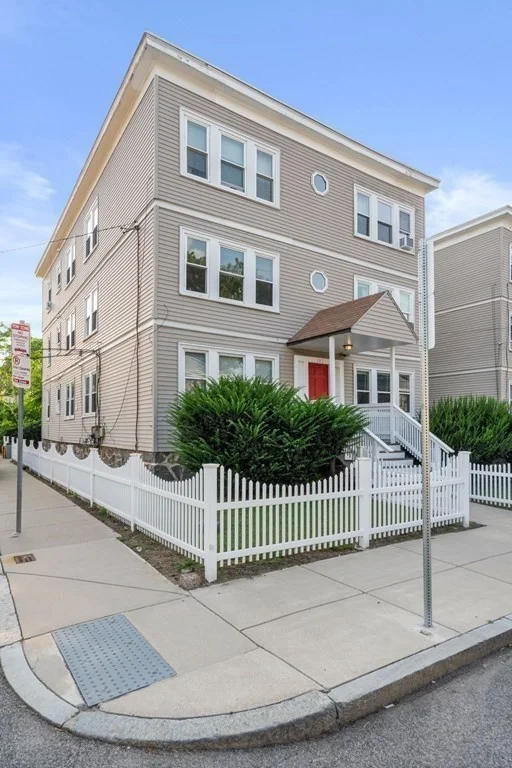 193 Florence St, Roslindale