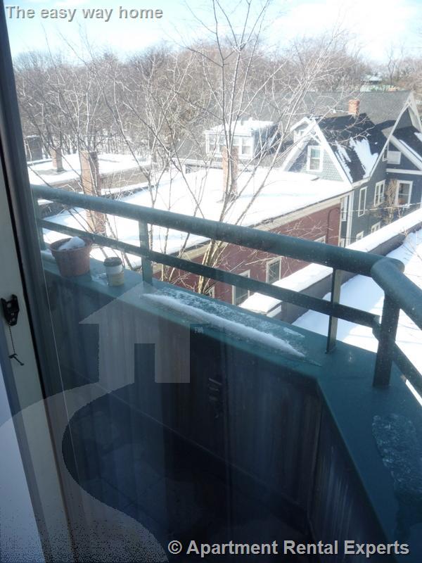 175 Beacon St, Ward Two