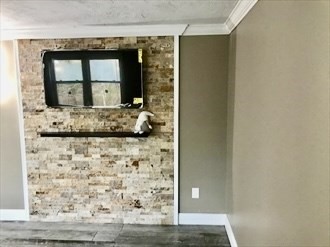 1619 Braley Rd, Far North