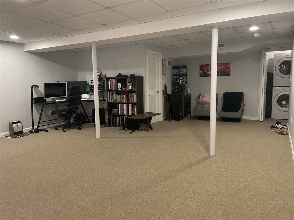 97 Metropolitan Ave, Ashland