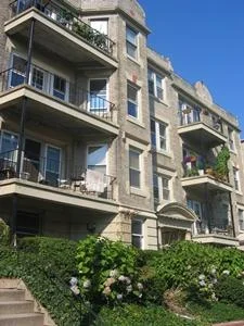 57 Strathmore Rd, Brighton