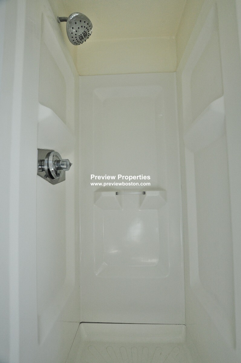 1 Grimes St, South Boston