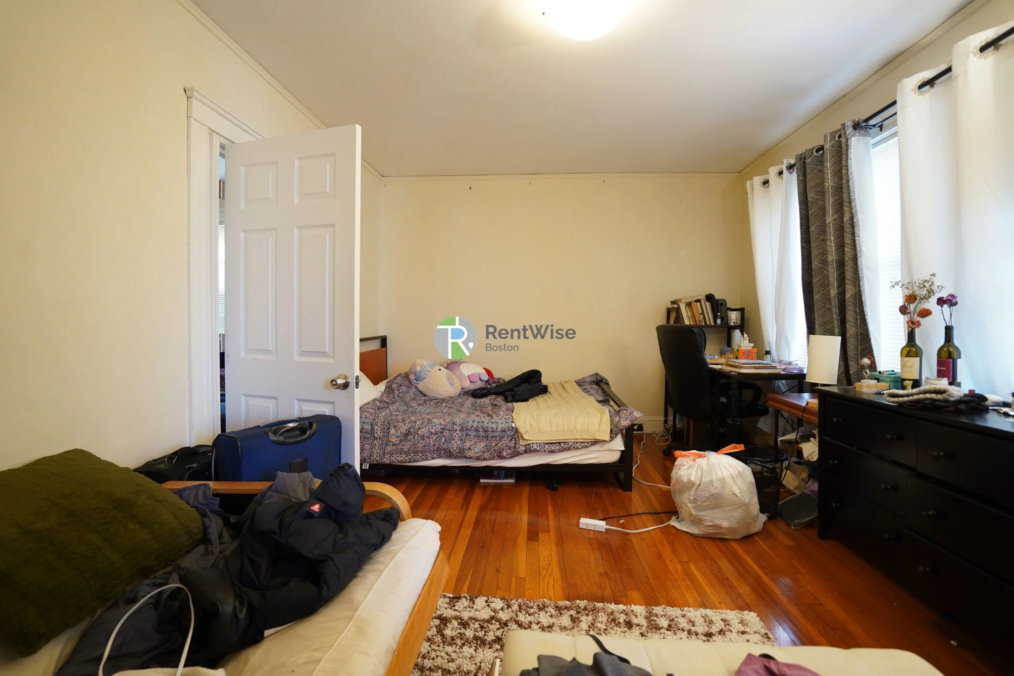 22 Edison Ave, Medford