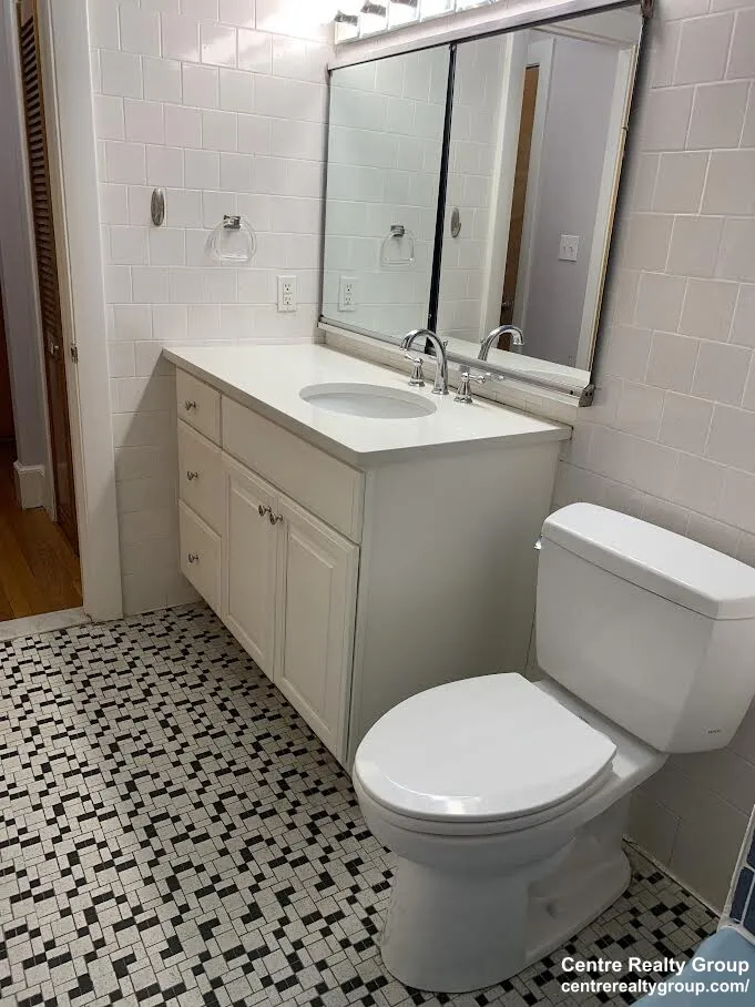 39 Saint Paul St, Coolidge Corner