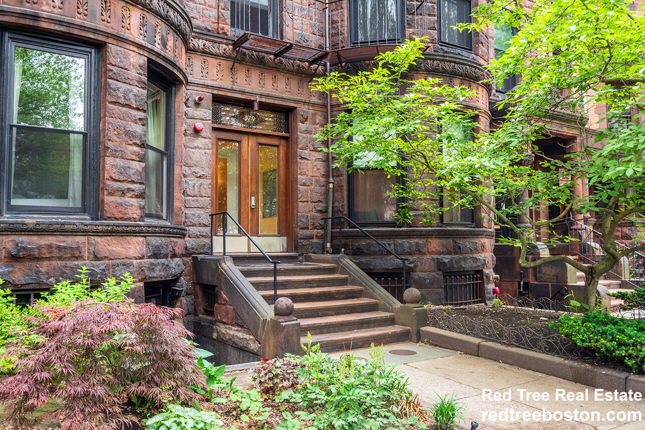 379 Commonwealth Ave, Back Bay